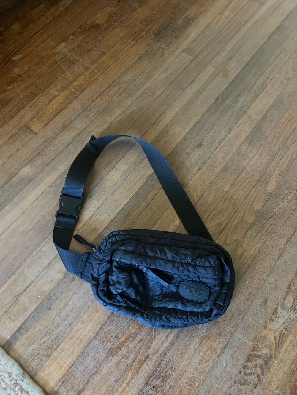 Quilted Black Men's Waist Bag with Adjustable Strap
